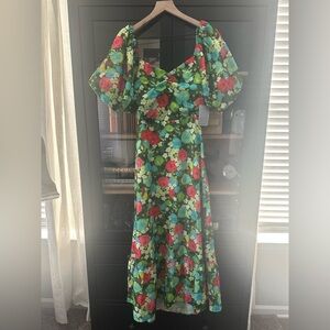 NWT Melloday puff sleeve maxi dress